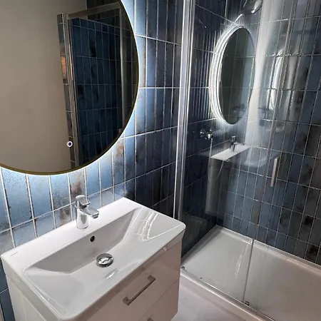 Old Town Apartman *