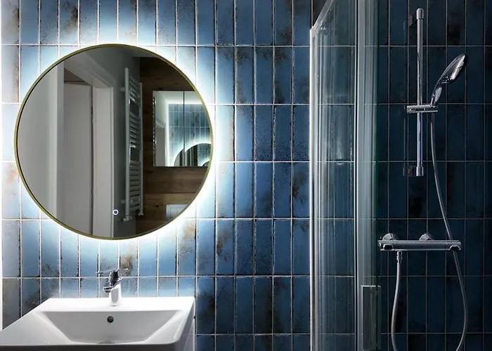 Old Town Apartment *